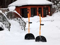 Лопата зимняя Tornadica 2 ковша