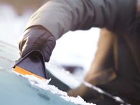 Скребок для снега Solid™